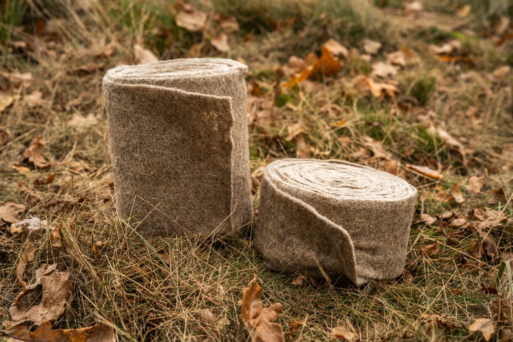Foto Lněnné pásy na ochranu stromů, 400g/m2, šířka 10cm, 10m